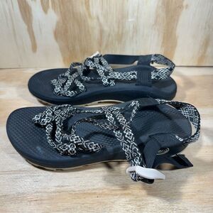 Chaco Sandals Women’s Size 8